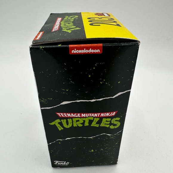 Nickelodeon Minis Teenage Mutant Ninja Turtles Splinter & April (Set of 2) - Picture 8 of 11